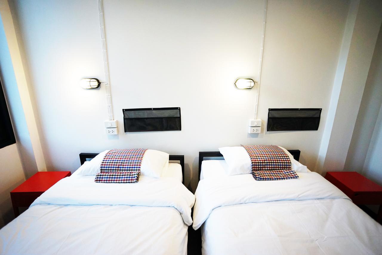 Puck Hostel Bangkok Eksteriør billede