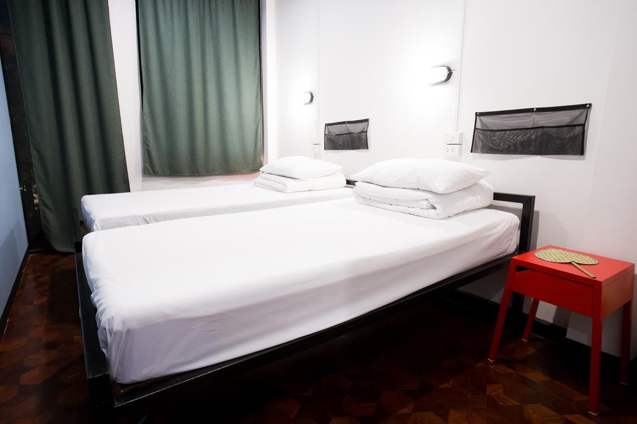 Puck Hostel Bangkok Eksteriør billede